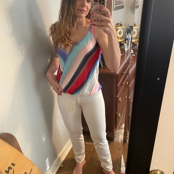 Hi! I'm Tiffany - Picture 16 of 16